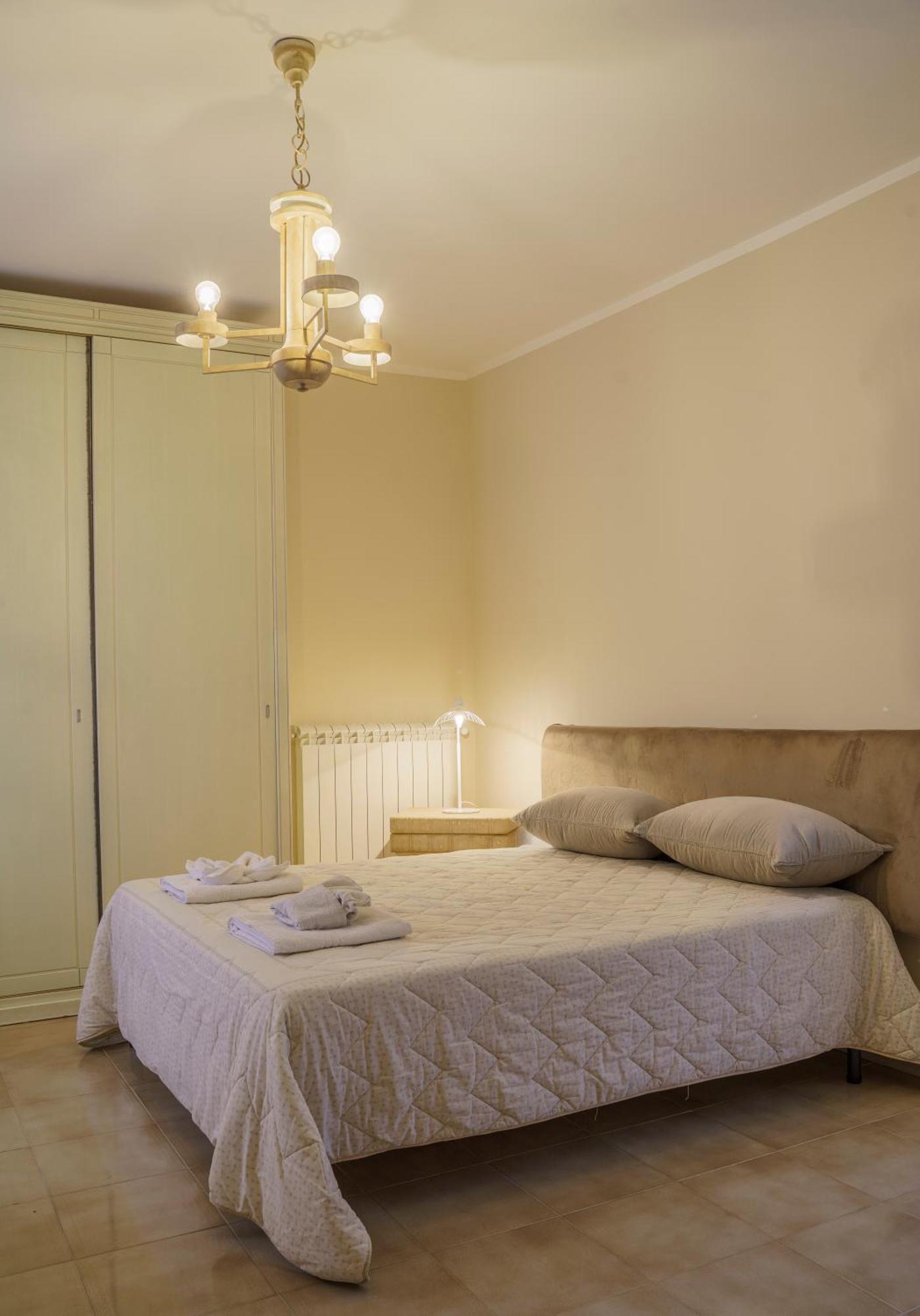 Il Panorama Housing Cilento Aparthotel Santa Maria di Castellabate Exterior photo