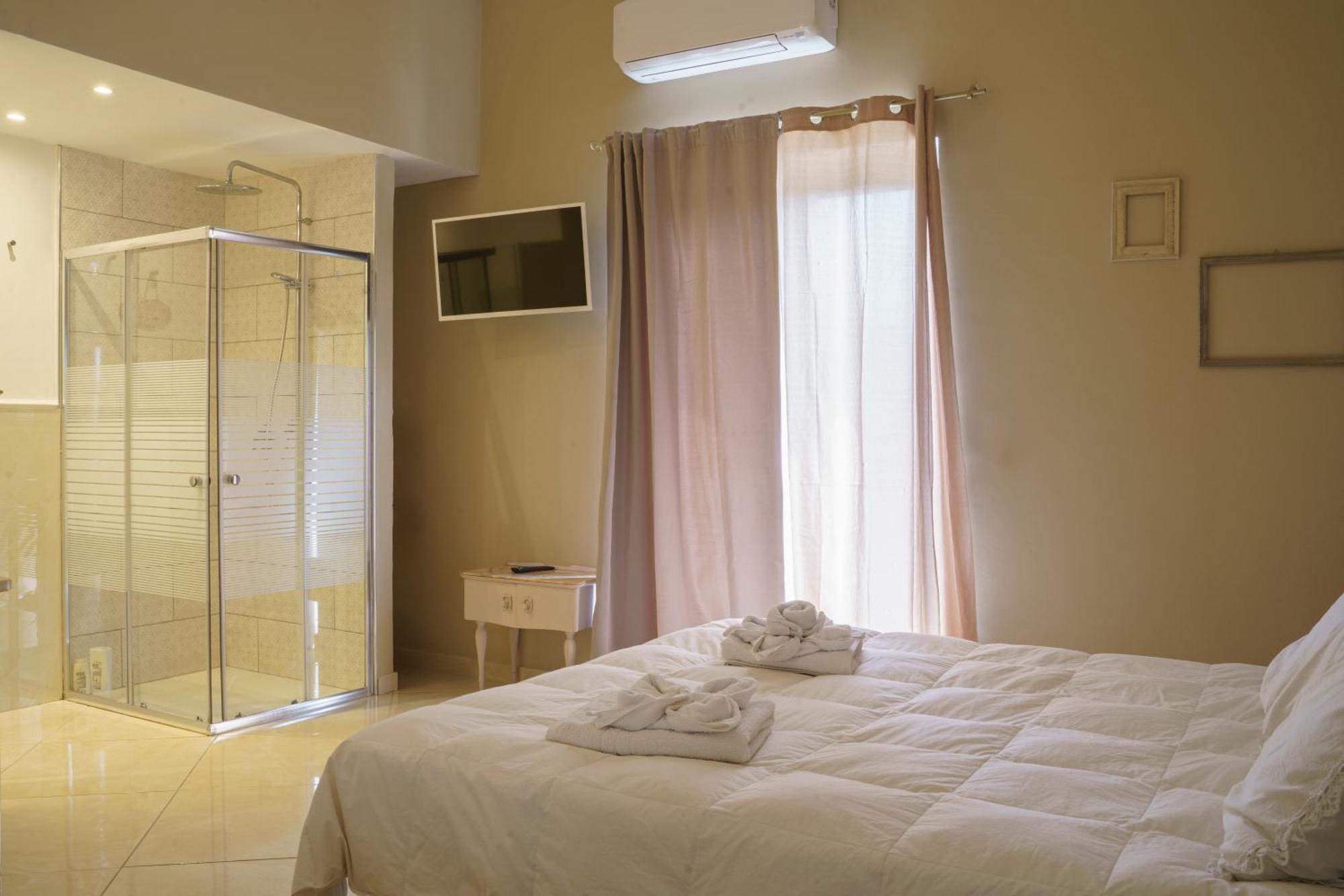 Il Panorama Housing Cilento Aparthotel Santa Maria di Castellabate Exterior photo